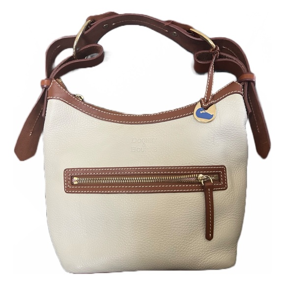 Dooney & Bourke Handbags - Dooney & Bourke Medium Stretch Slouch White Leather Handbag